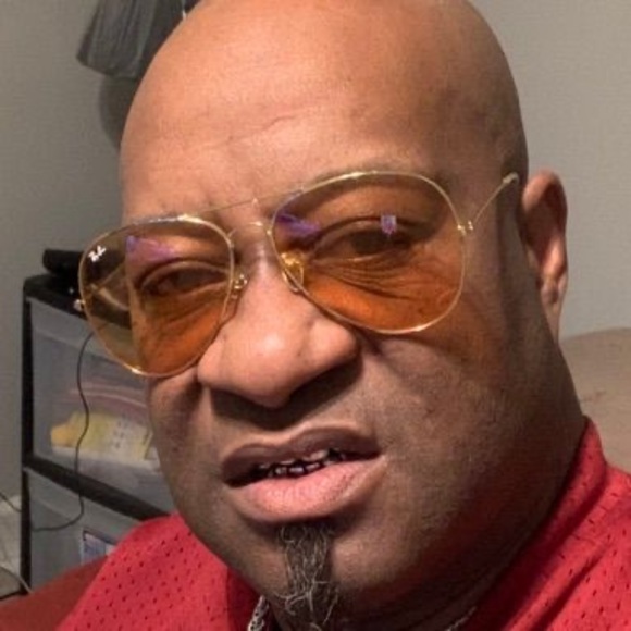 Meet your Posher, Keith - Picture 1 of 1